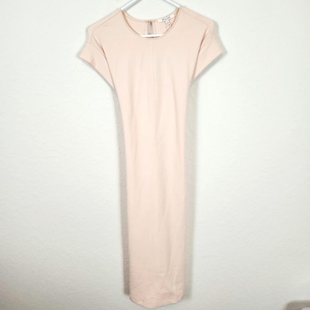 Zoe & Claire | NWT Tie Back Midi Dress Blush Small